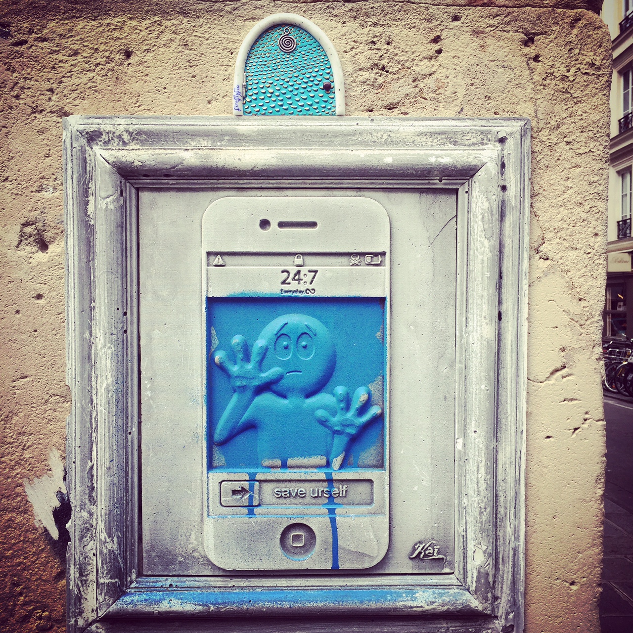 Des portes et des décalco muraux